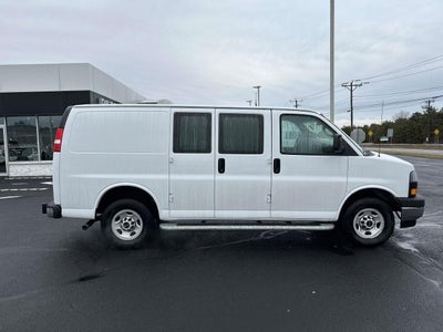 2024 GMC Savana Cargo 2500 Base