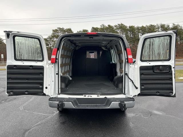 2024 GMC Savana Cargo 2500 Base