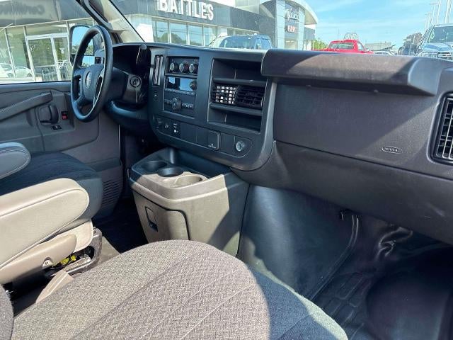 2025 GMC Savana Cargo Base
