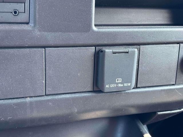 2025 GMC Savana Cargo Base