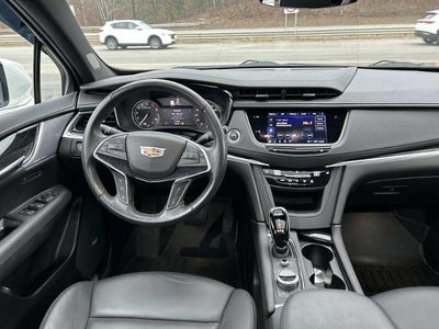2022 Cadillac XT5 AWD Premium Luxury