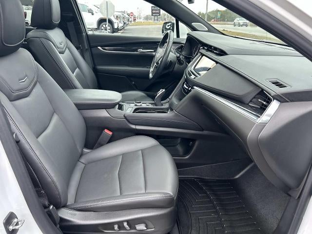 2022 Cadillac XT5 AWD Premium Luxury