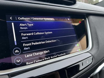 2022 Cadillac XT5 AWD Premium Luxury