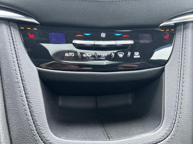 2022 Cadillac XT5 AWD Premium Luxury