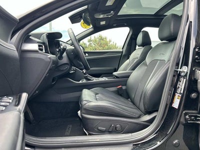 2023 Kia K5 GT-Line