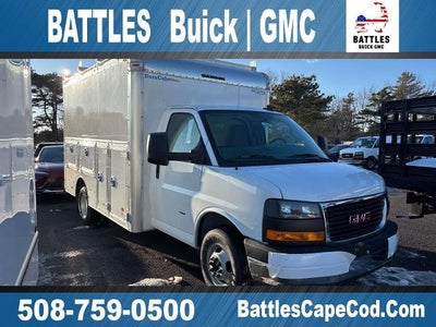 2026 GMC Savana Cutaway 3500 Base