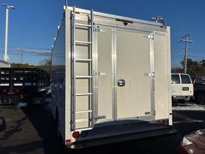 2026 GMC Savana Cutaway 3500 Base