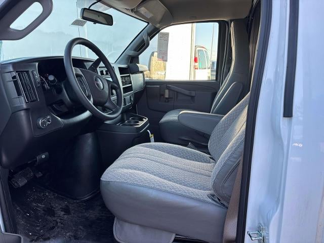 2026 GMC Savana Cutaway 3500 Base