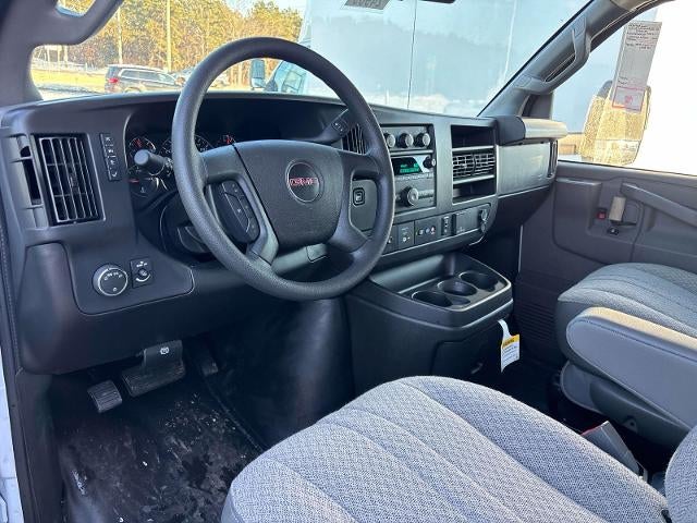 2026 GMC Savana Cutaway 3500 Base